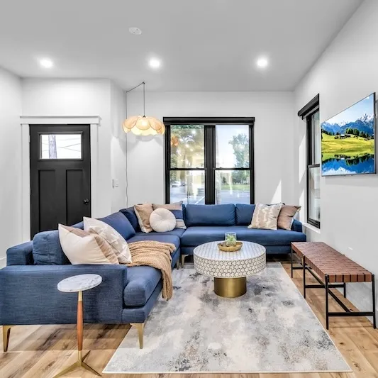 87 web or mls IMG 9063