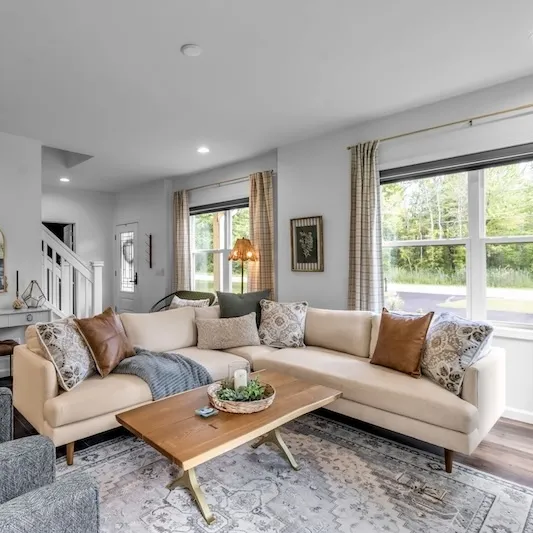 F0A904D9 1D89 4081 A8F2 E880B0EA308A